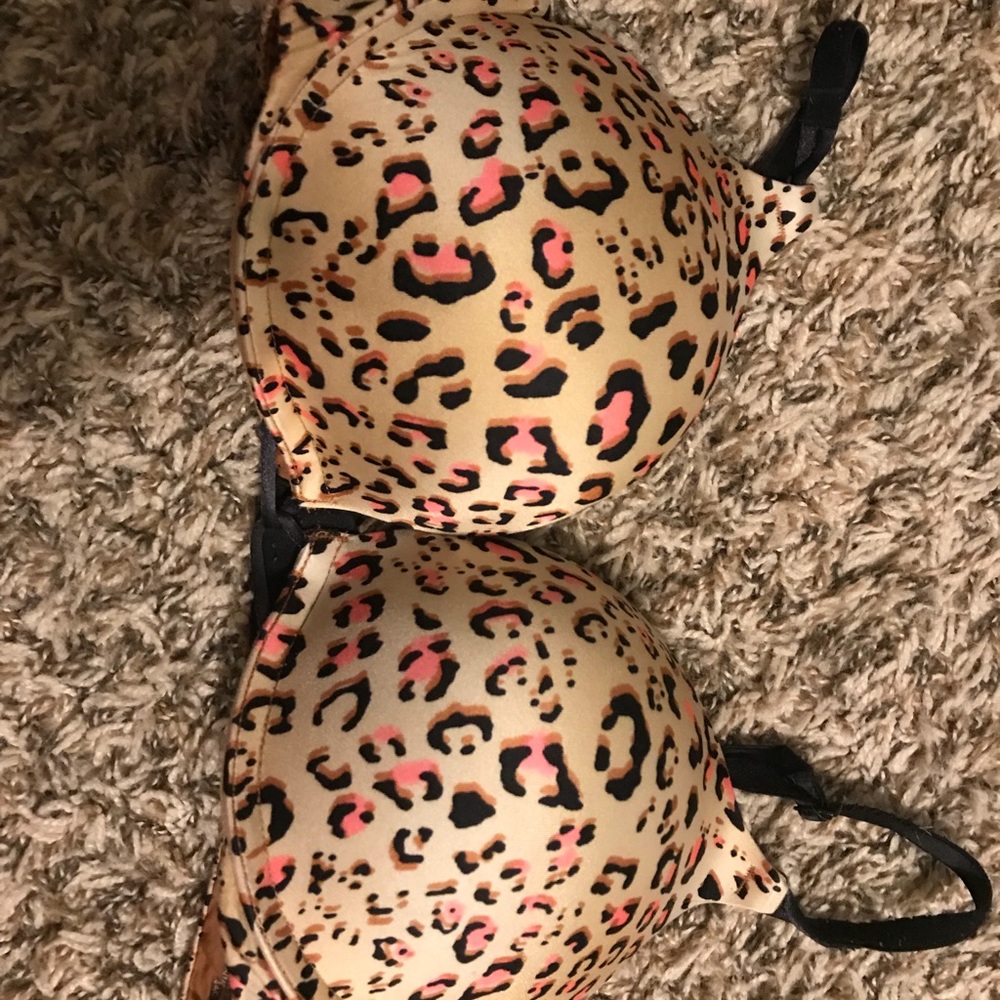 Bomb shell by Victoria secret